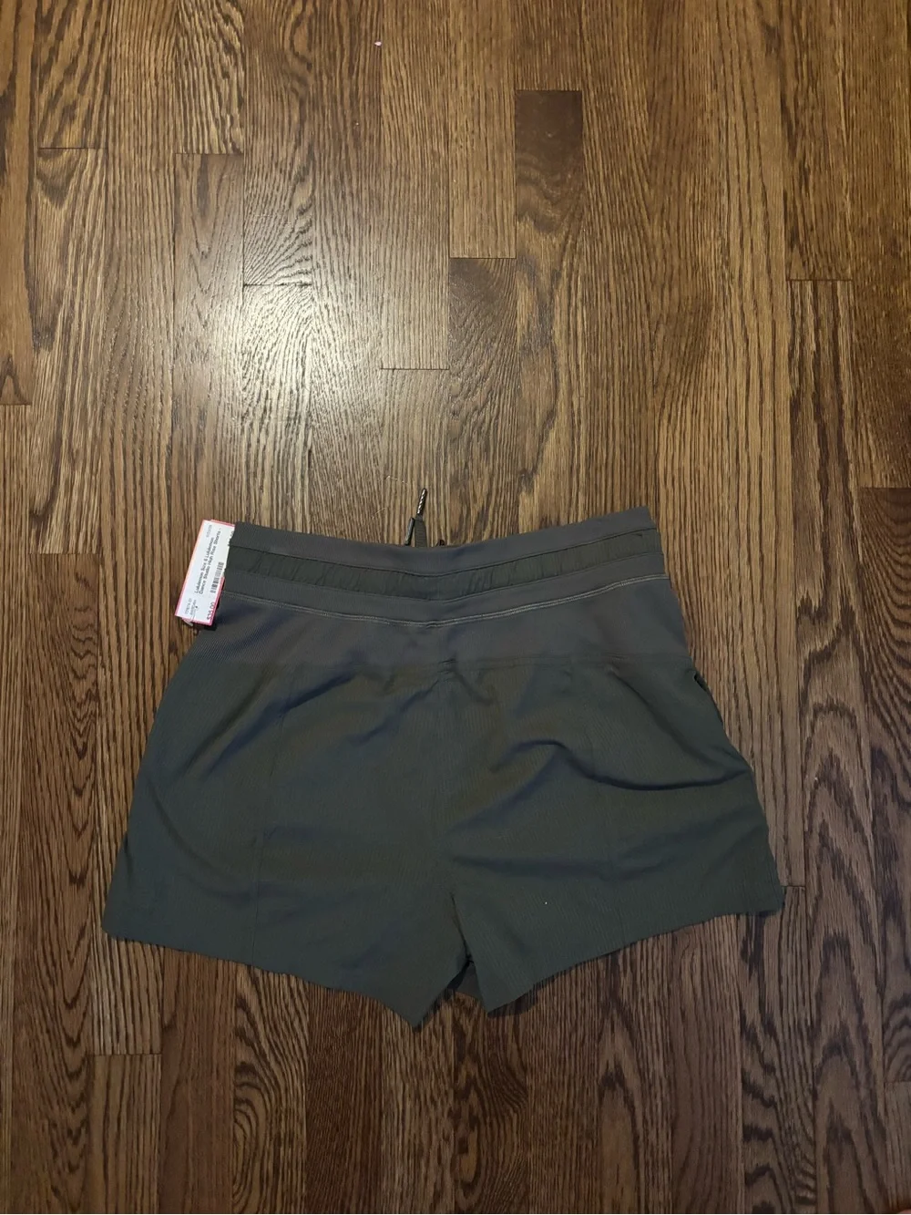 Lululemon Size 6 Lululemon
Dance Studio High Rise Shorts - Picture 3 of 5